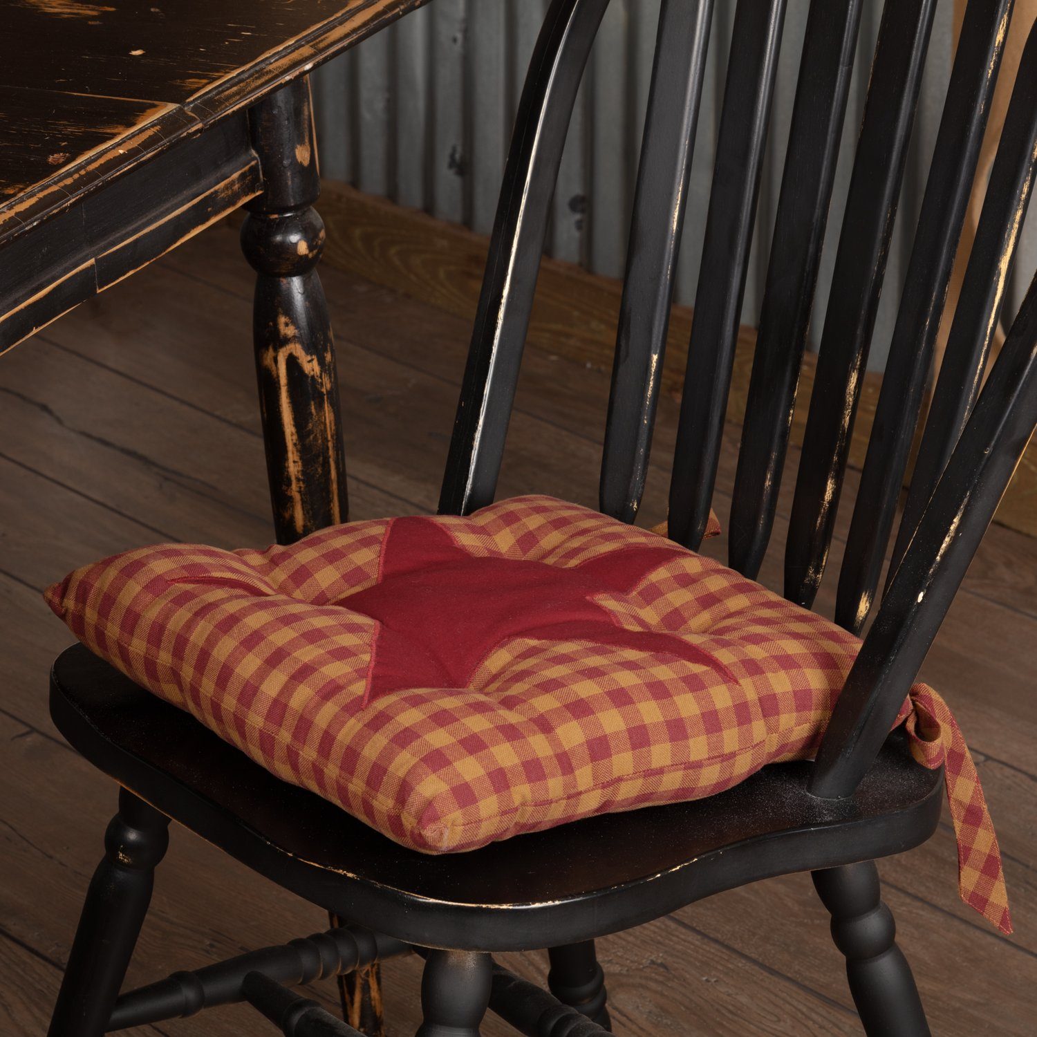 Burgundy Star Chair Pad 15