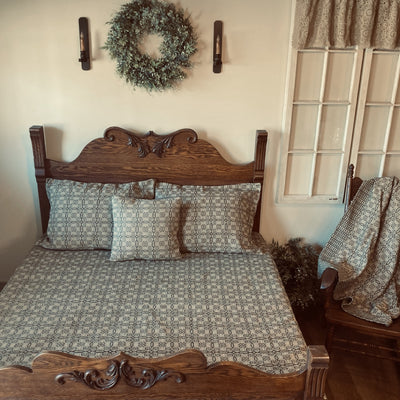 Saratoga Green Coverlet